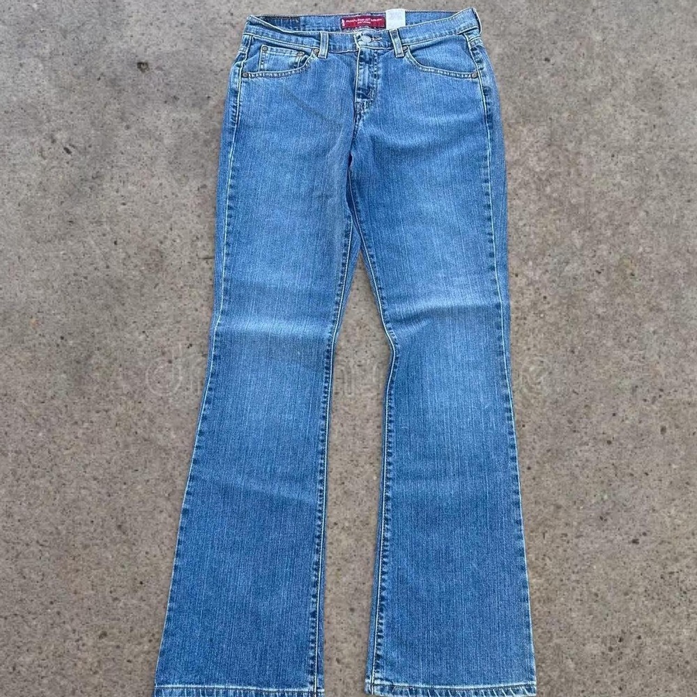 Vintage 2004 Levis 515 Nouveau Bootcut Denim Jeans Medium Blue Womens 8L Y2K